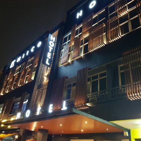 ג'והור בהרו Miico Hotel @ Mount Austin מראה חיצוני תמונה
