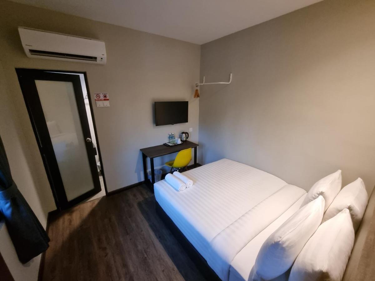 ג'והור בהרו Miico Hotel @ Mount Austin מראה חיצוני תמונה