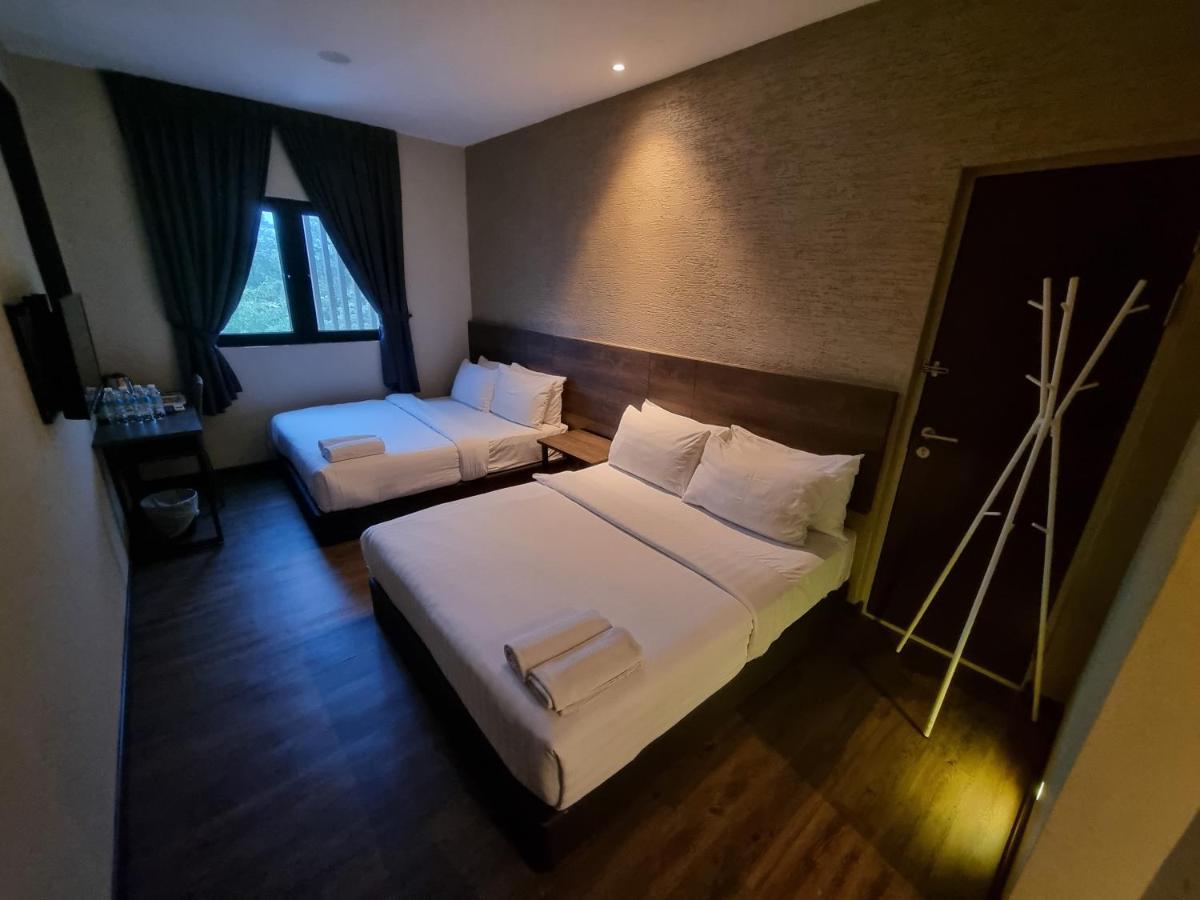 ג'והור בהרו Miico Hotel @ Mount Austin מראה חיצוני תמונה
