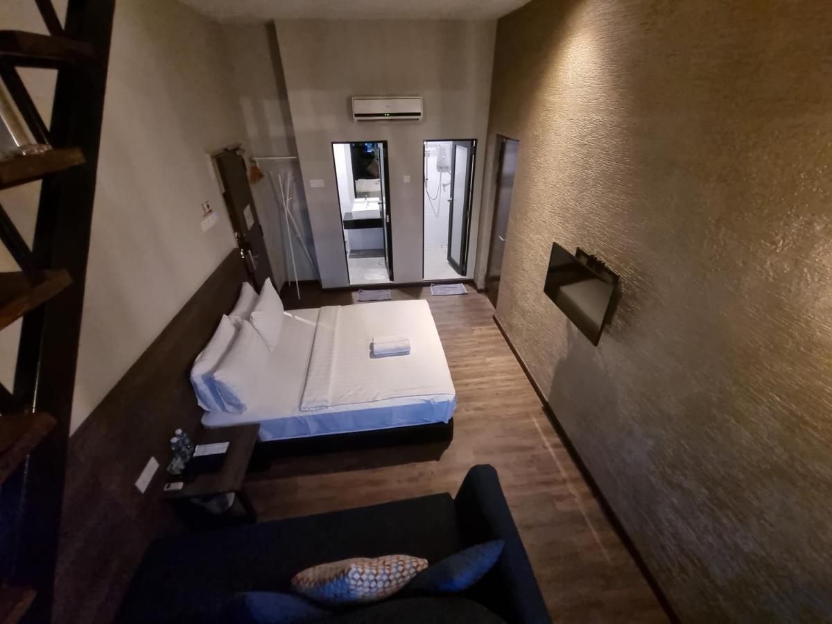 ג'והור בהרו Miico Hotel @ Mount Austin מראה חיצוני תמונה