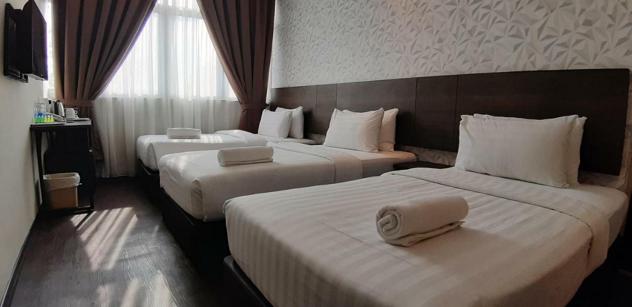 ג'והור בהרו Miico Hotel @ Mount Austin מראה חיצוני תמונה