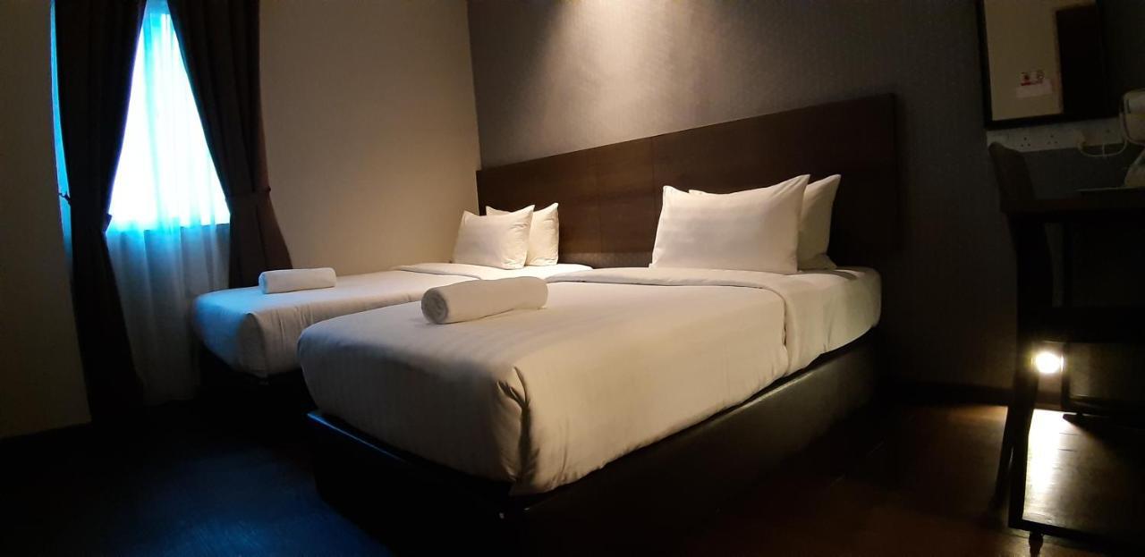 ג'והור בהרו Miico Hotel @ Mount Austin מראה חיצוני תמונה
